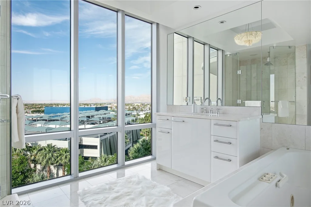 222 Karen, Las Vegas, NV 89109