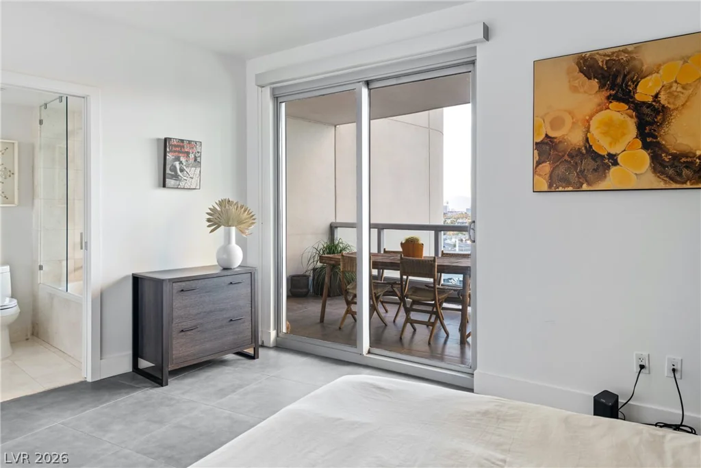 222 Karen, Las Vegas, NV 89109