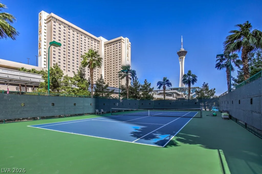 222 Karen, Las Vegas, NV 89109