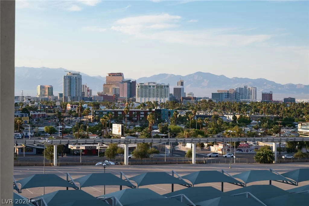 222 Karen, Las Vegas, NV 89109