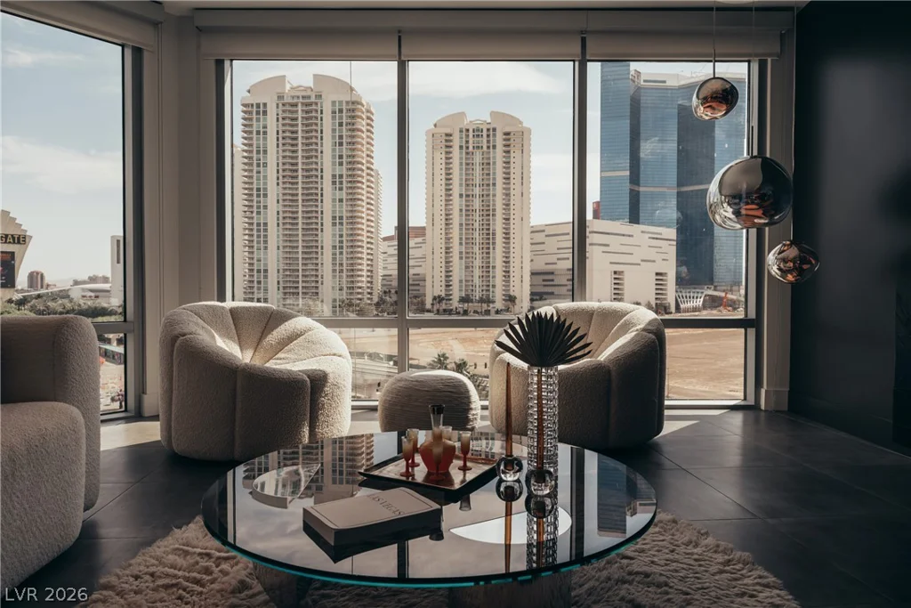 222 Karen, Las Vegas, NV 89109