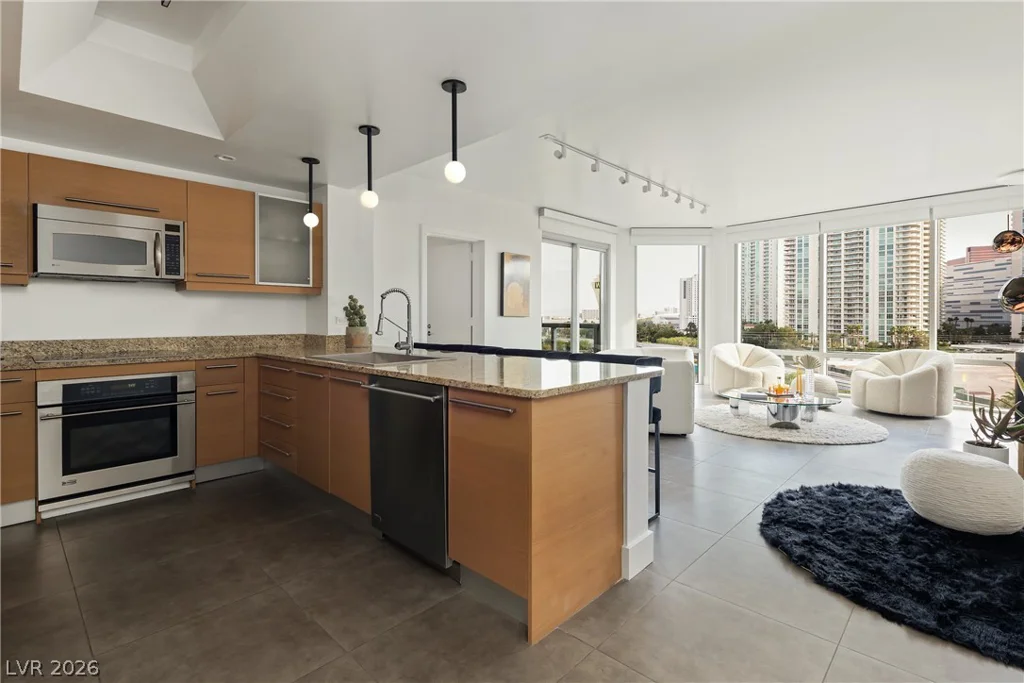 222 Karen, Las Vegas, NV 89109