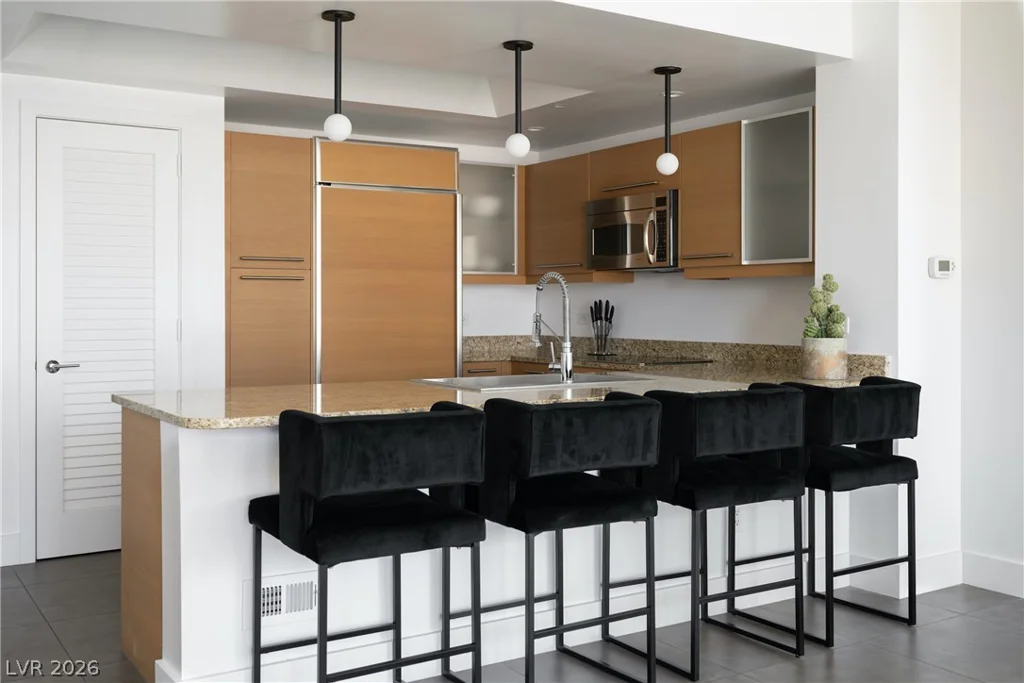 222 Karen, Las Vegas, NV 89109