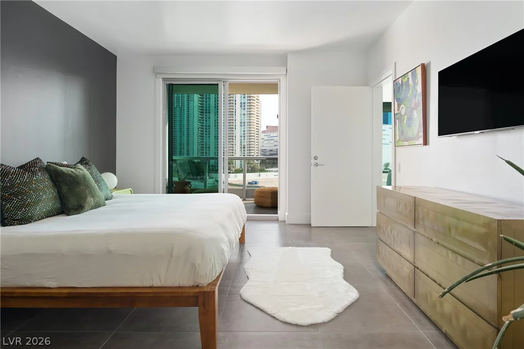 222 Karen, Las Vegas, NV 89109