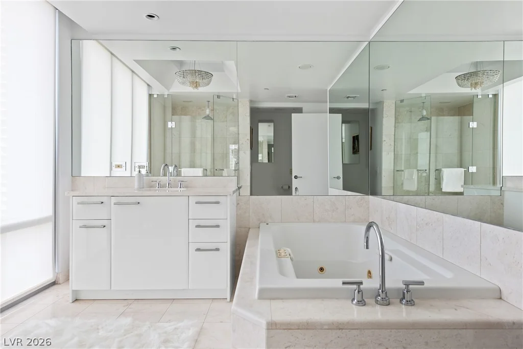 222 Karen, Las Vegas, NV 89109