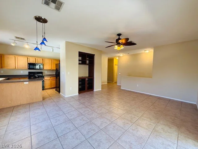 3815 Juno Beach, Las Vegas, NV 89129