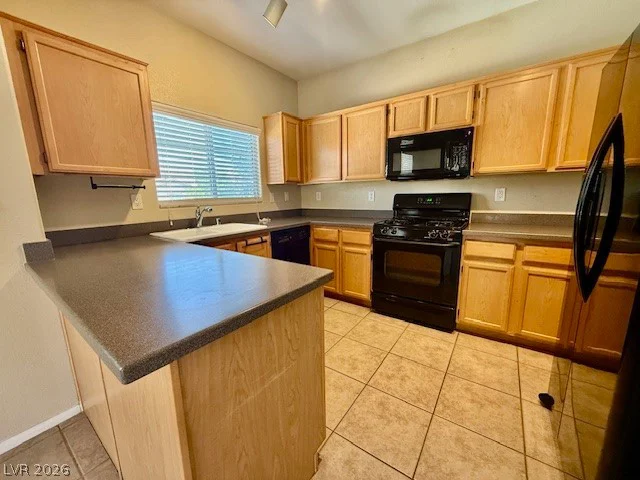 3815 Juno Beach, Las Vegas, NV 89129