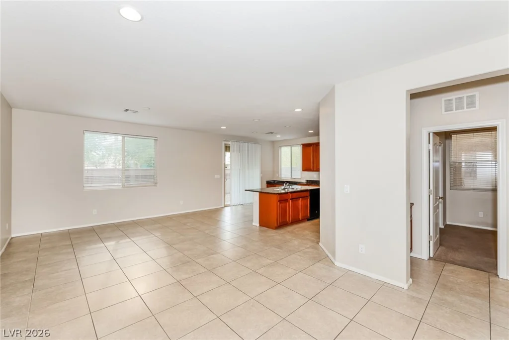 5512 Silent Springs, Las Vegas, NV 89122