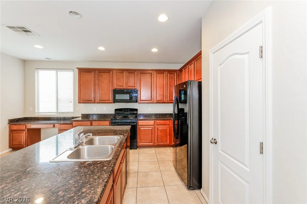 5512 Silent Springs, Las Vegas, NV 89122