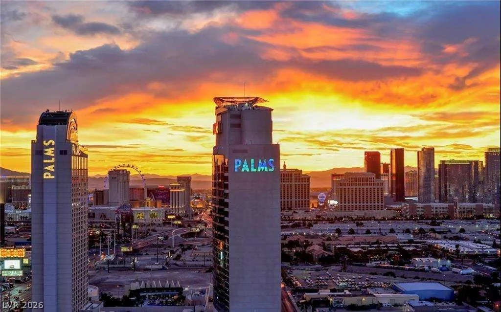 4381 Flamingo, Las Vegas, NV 89103