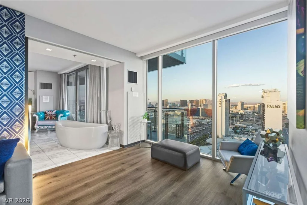 4381 Flamingo, Las Vegas, NV 89103