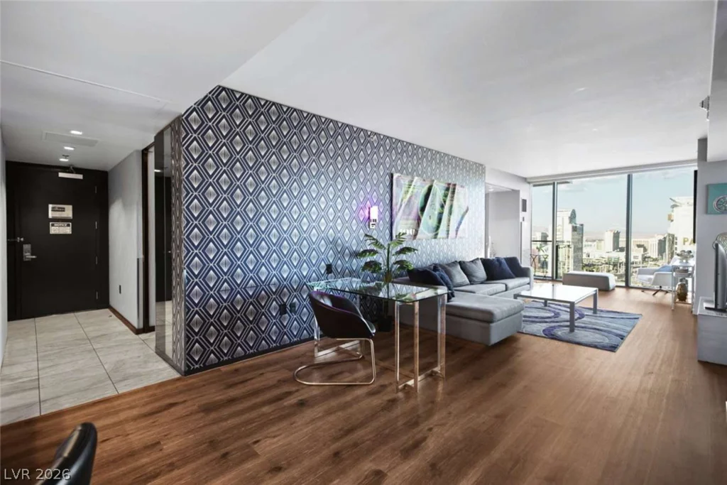 4381 Flamingo, Las Vegas, NV 89103