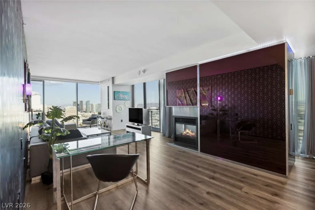 4381 Flamingo, Las Vegas, NV 89103
