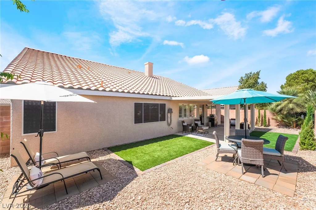 686 Pansy, Henderson, NV 89052