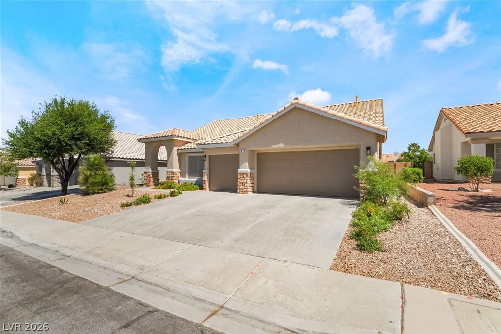 686 Pansy, Henderson, NV 89052