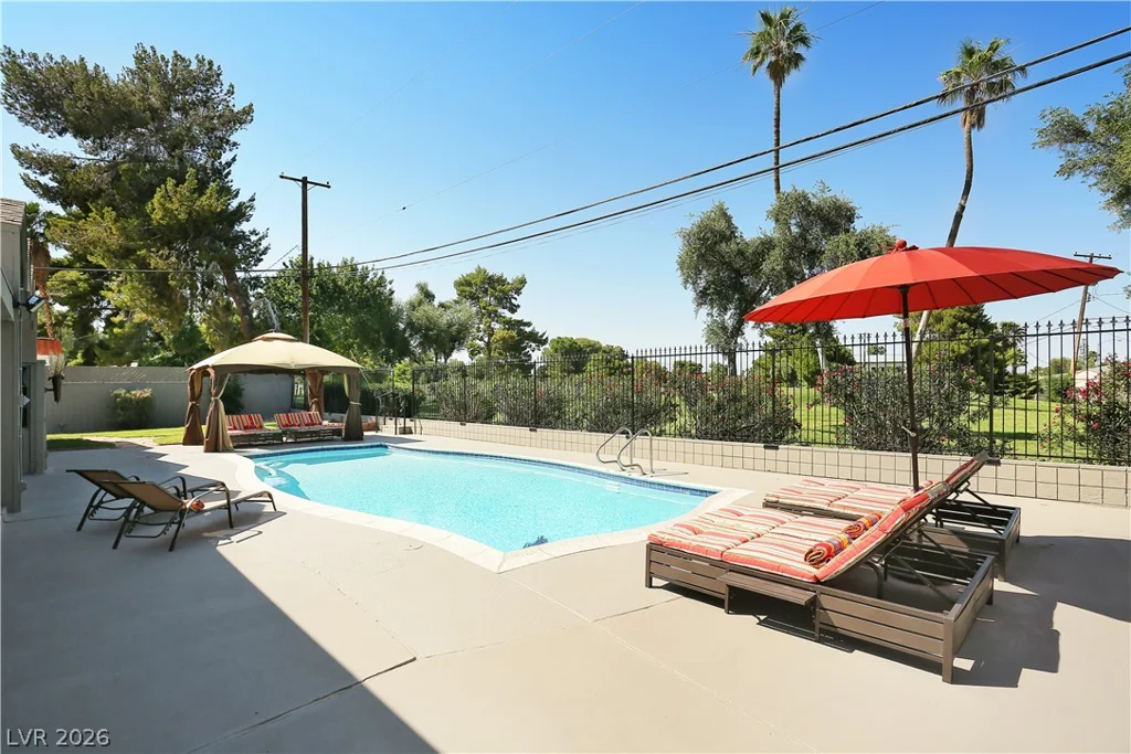 3538 Pueblo, Las Vegas, NV 89169