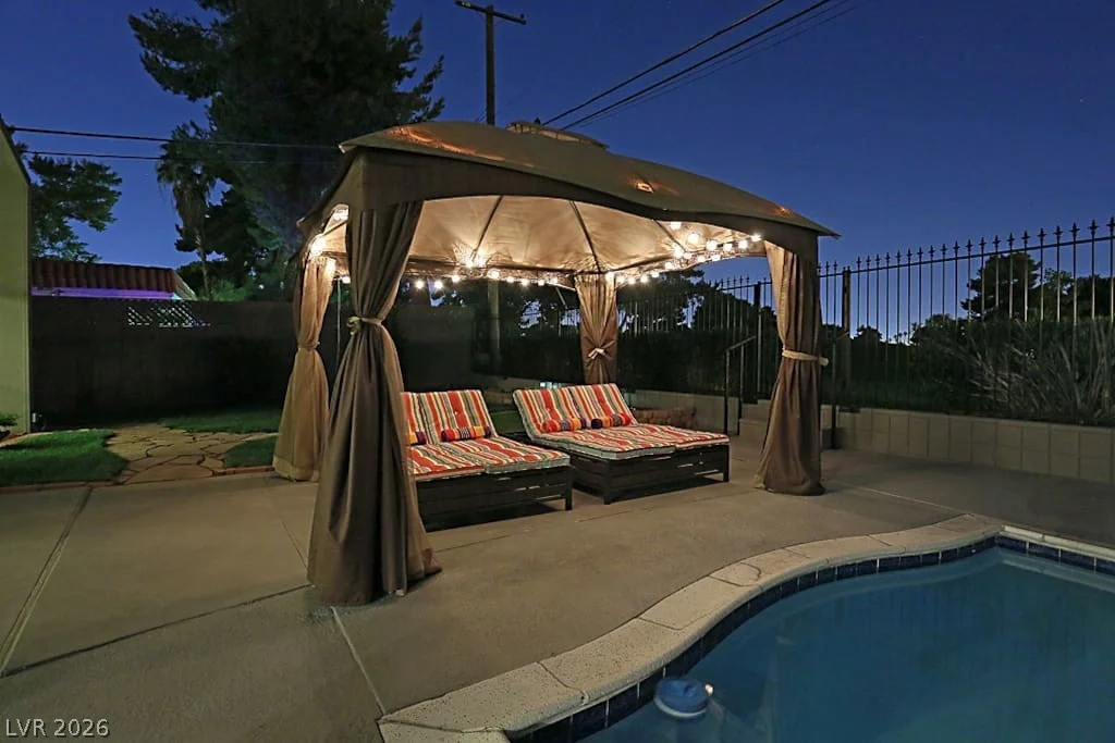 3538 Pueblo, Las Vegas, NV 89169