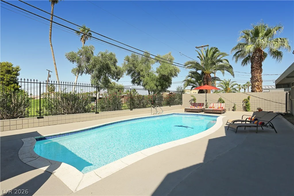 3538 Pueblo, Las Vegas, NV 89169