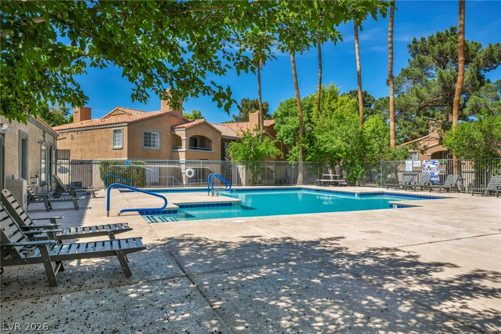 220 Mission Newport, Las Vegas, NV 89107