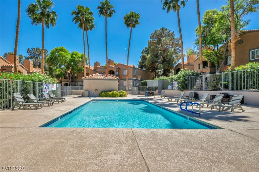 220 Mission Newport, Las Vegas, NV 89107
