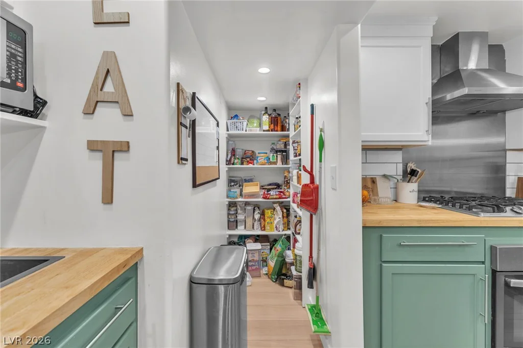 605 L, Boulder City, NV 89005