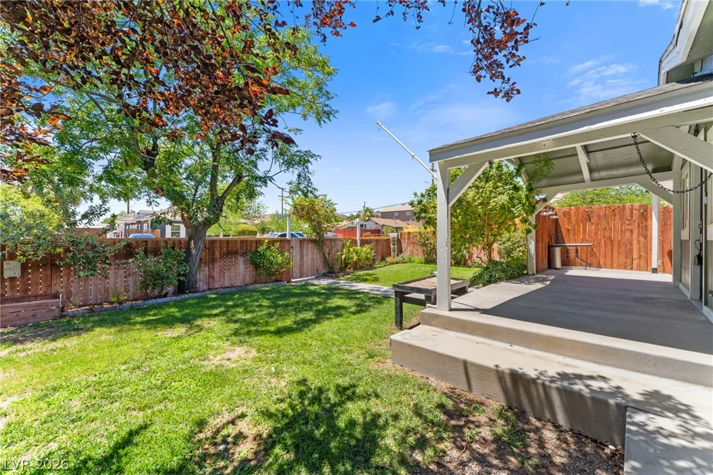 605 L, Boulder City, NV 89005
