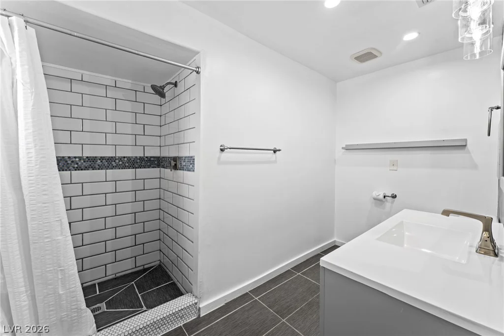605 L, Boulder City, NV 89005