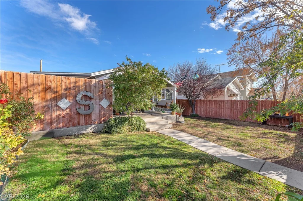 605 L, Boulder City, NV 89005