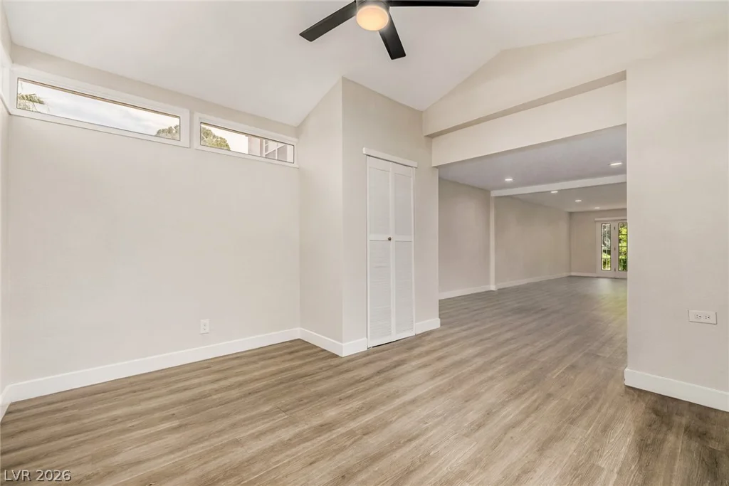 850 Tam O Shanter, Las Vegas, NV 89109