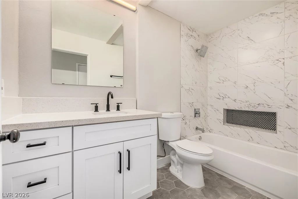 850 Tam O Shanter, Las Vegas, NV 89109
