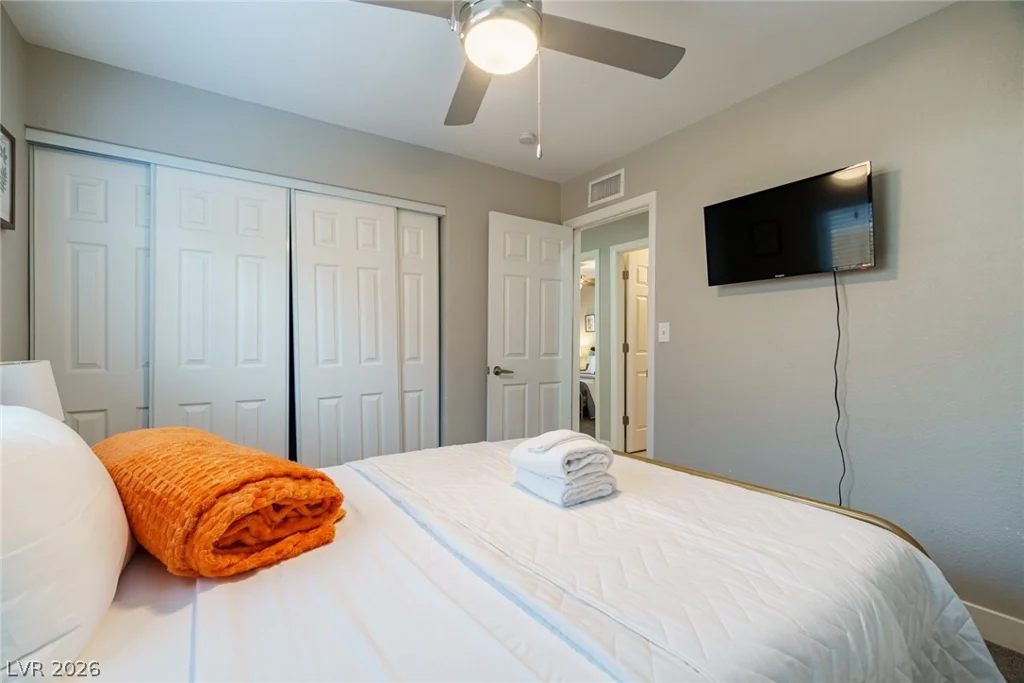 5551 Corral, Las Vegas, NV 89119