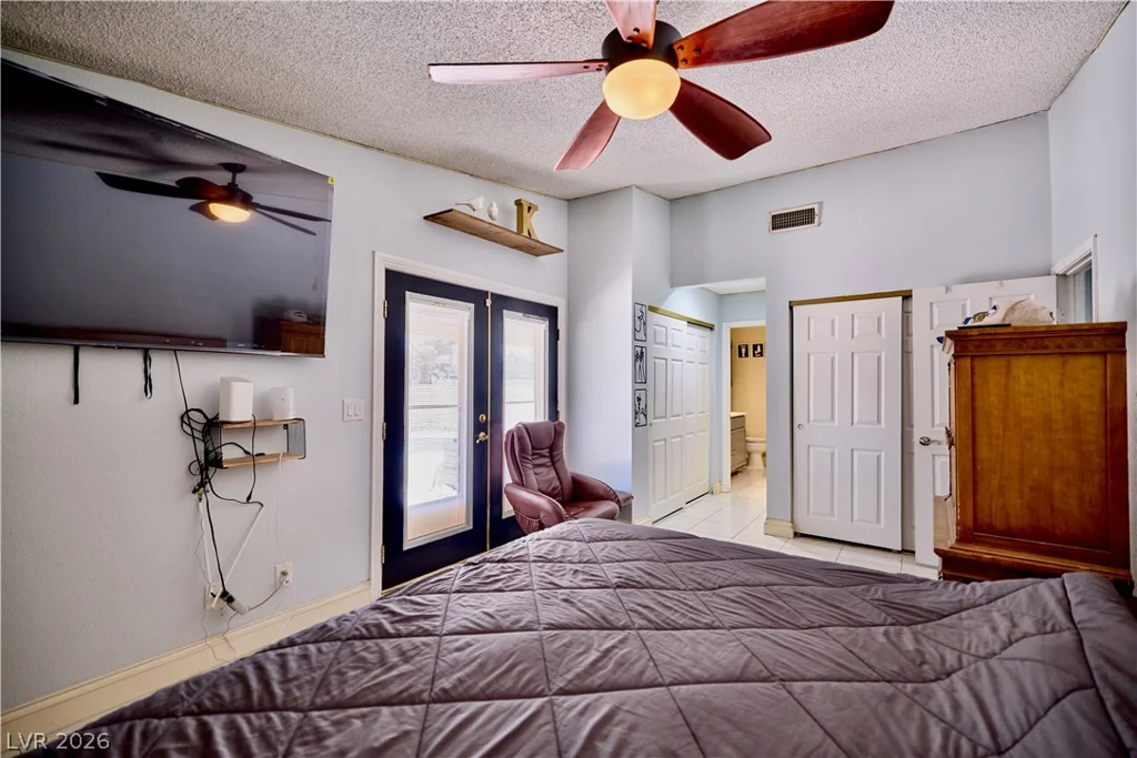 6669 Pleasant Plains, Las Vegas, NV 89108