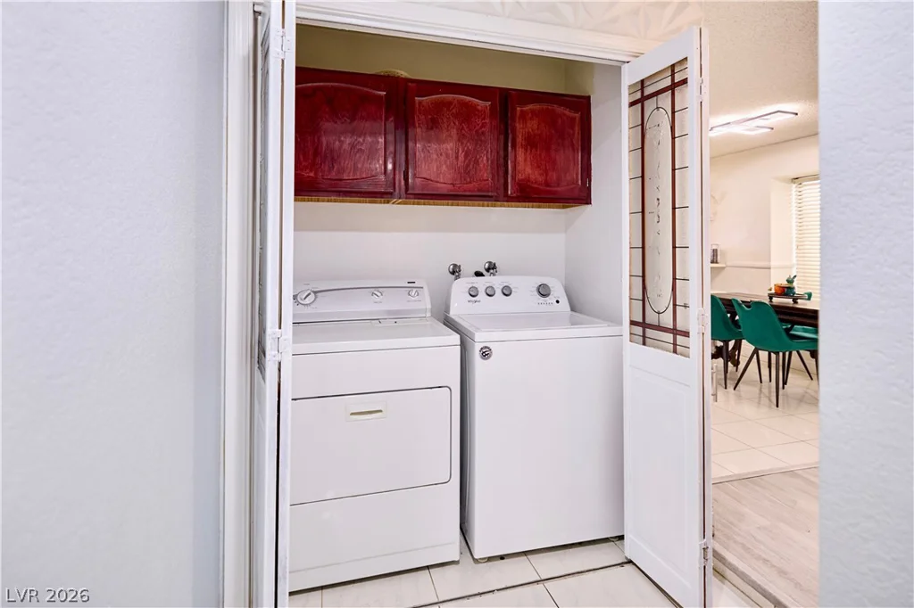 6669 Pleasant Plains, Las Vegas, NV 89108