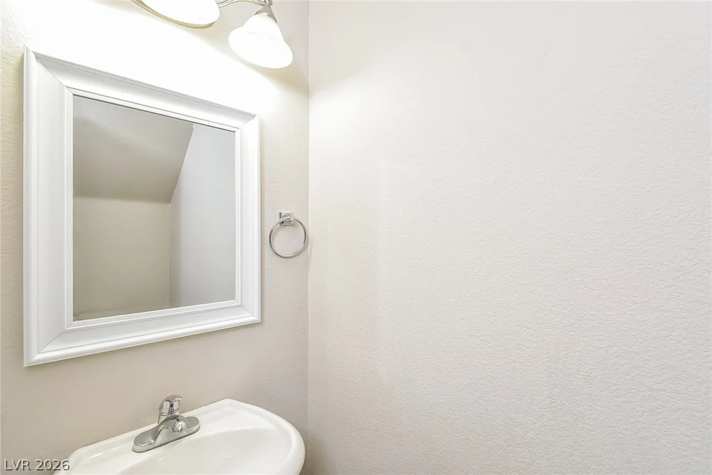 3752 Carisbrook, North Las Vegas, NV 89081