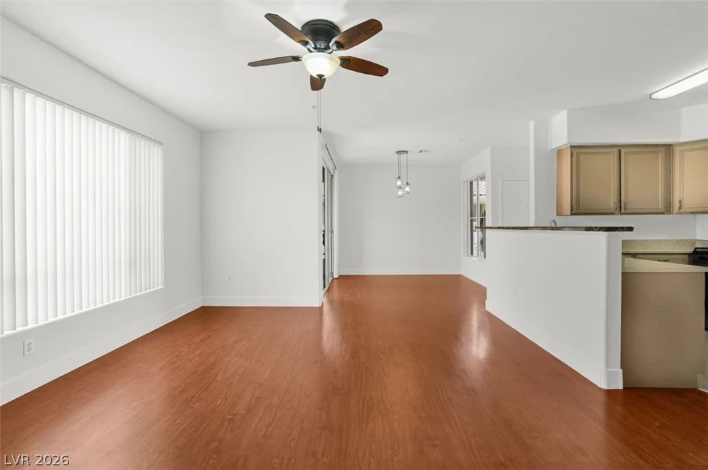 7107 Durango, Las Vegas, NV 89113