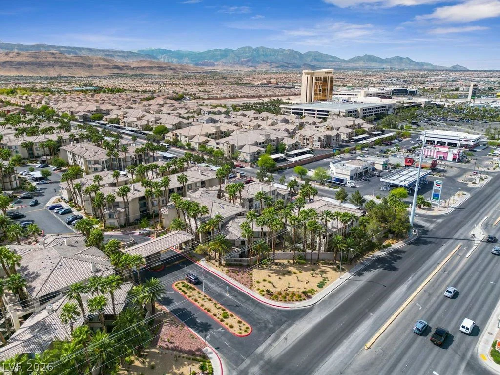 7107 Durango, Las Vegas, NV 89113