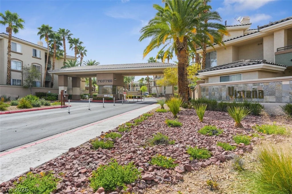 7107 Durango, Las Vegas, NV 89113