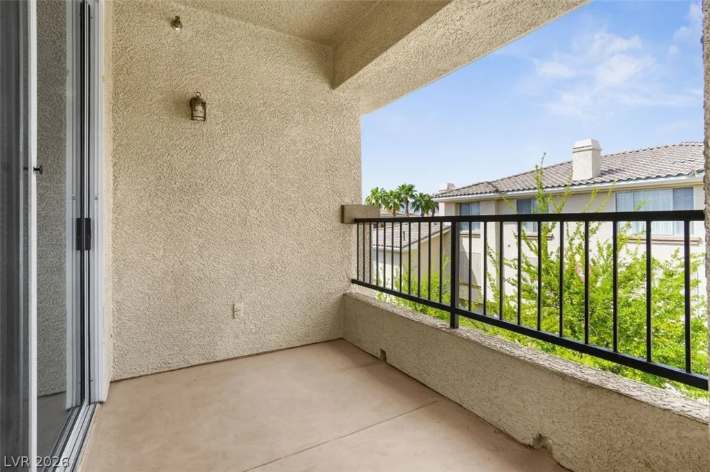 7107 Durango, Las Vegas, NV 89113