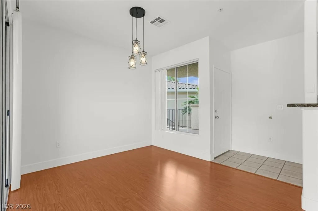 7107 Durango, Las Vegas, NV 89113