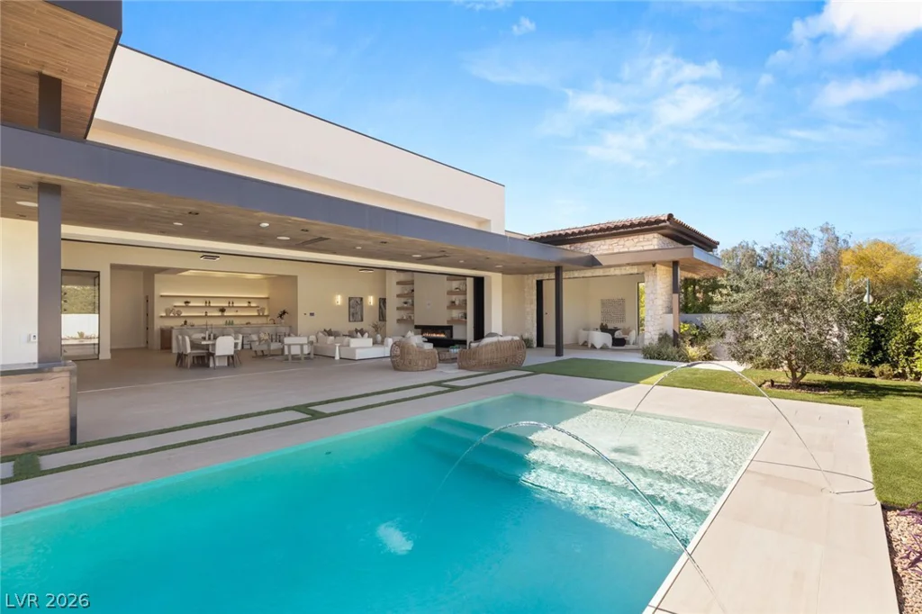 73 Olympia Canyon, Las Vegas, NV 89141