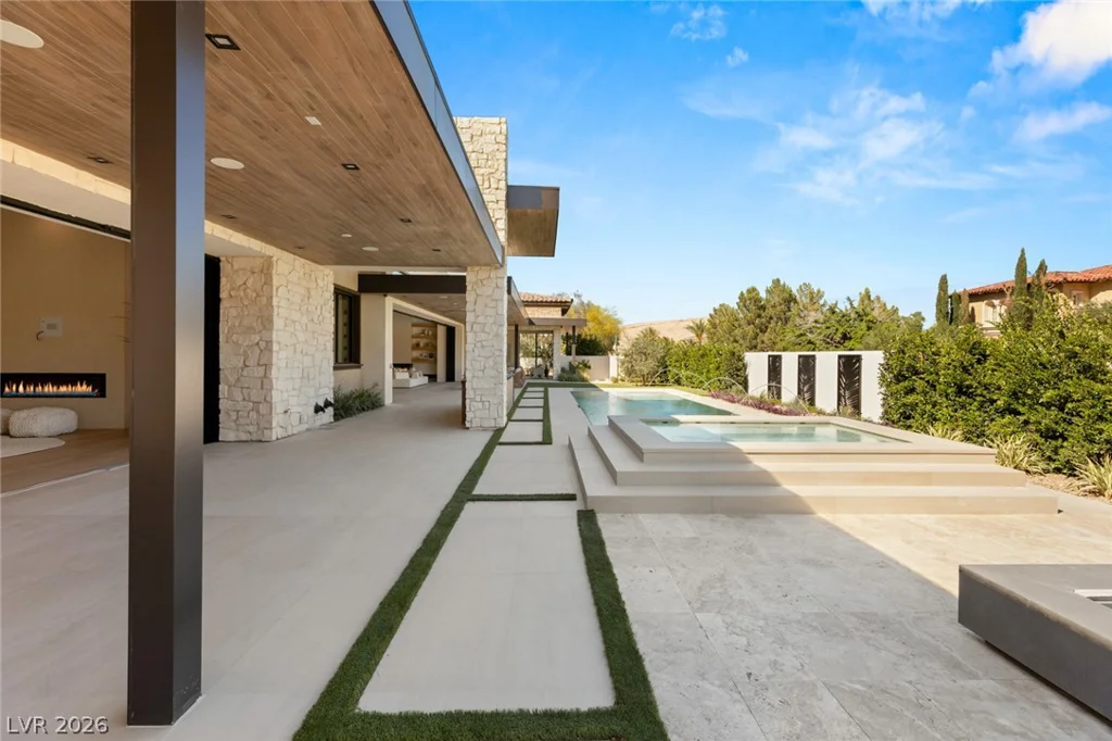 73 Olympia Canyon, Las Vegas, NV 89141