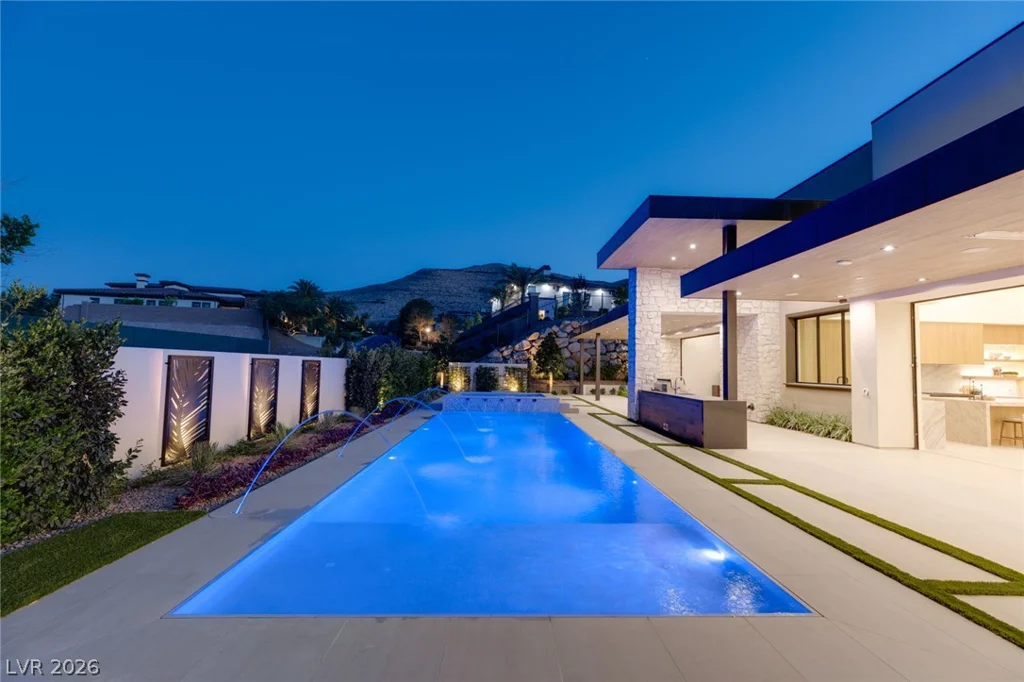 73 Olympia Canyon, Las Vegas, NV 89141
