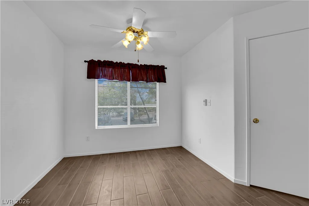 698 Racetrack, Henderson, NV 89015