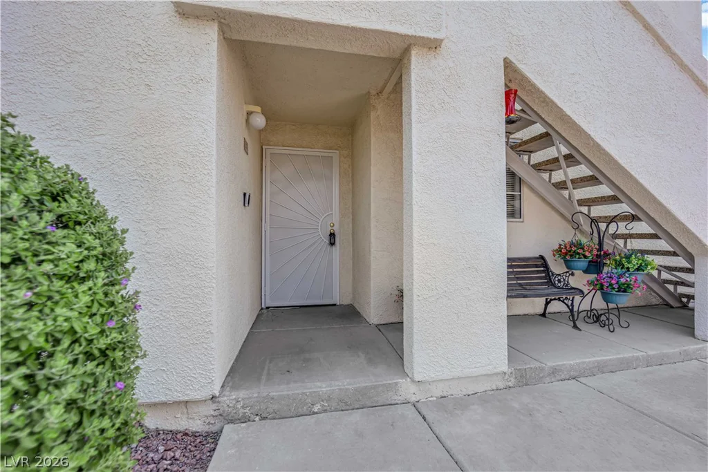 698 Racetrack, Henderson, NV 89015