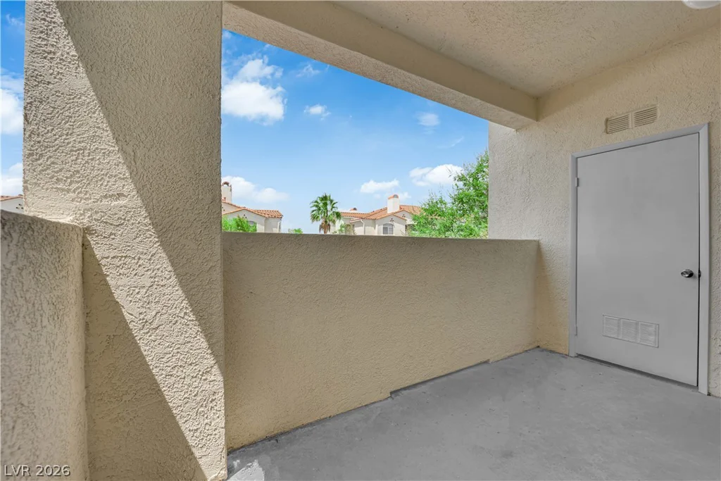 698 Racetrack, Henderson, NV 89015