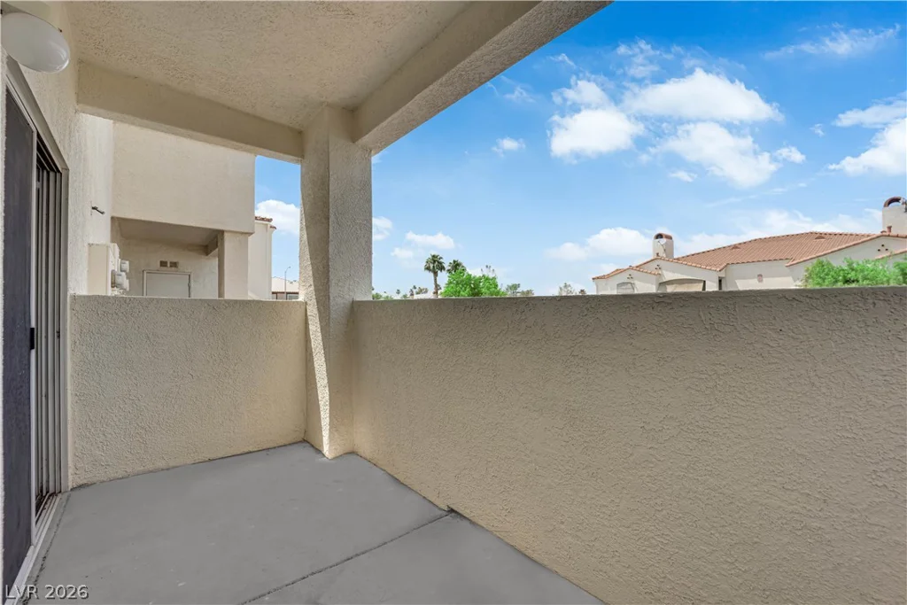 698 Racetrack, Henderson, NV 89015