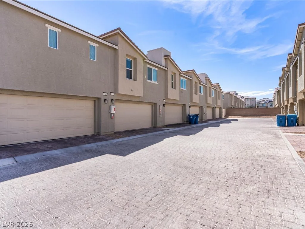 2665 Scorch Red, North Las Vegas, NV 89086