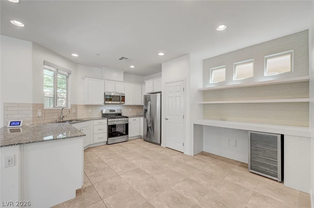 6124 Scarlet Leaf, Las Vegas, NV 89148