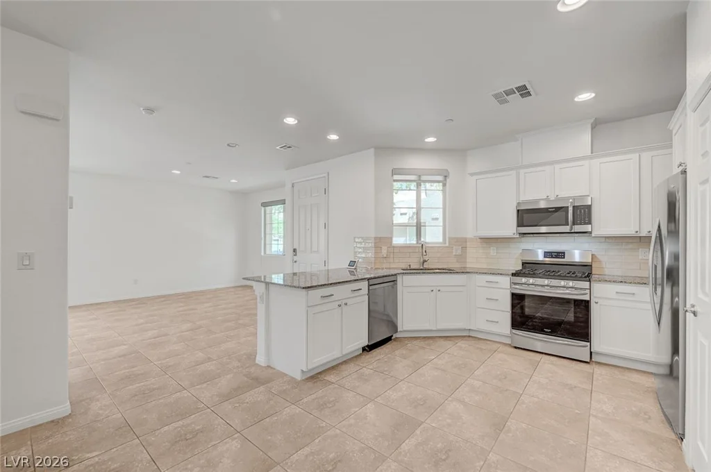 6124 Scarlet Leaf, Las Vegas, NV 89148