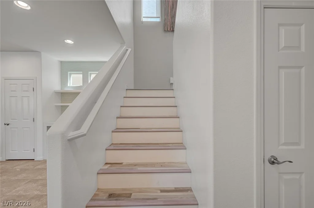 6124 Scarlet Leaf, Las Vegas, NV 89148